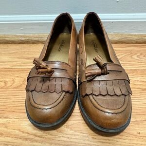 Brown loafers from Kelly & Katie